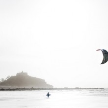 Kitesurfing at Marazion beach