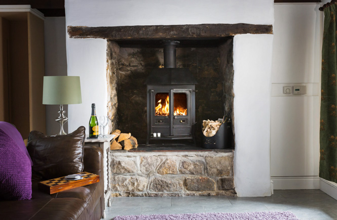 Properties-With-Woodburners-Cherrybrook-Cottage